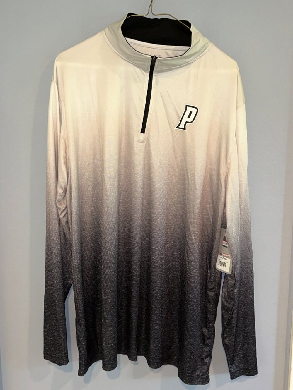 Providence College Friars 1/4 Zip Shirt, Colosseum, XXL, New With Tags , Grey/wh